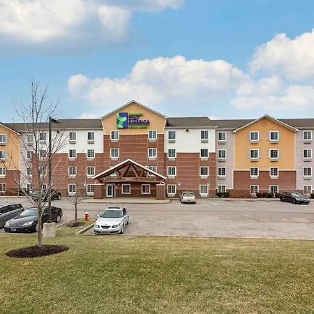 Extended Stay America Select Suites - Cleveland - Airport